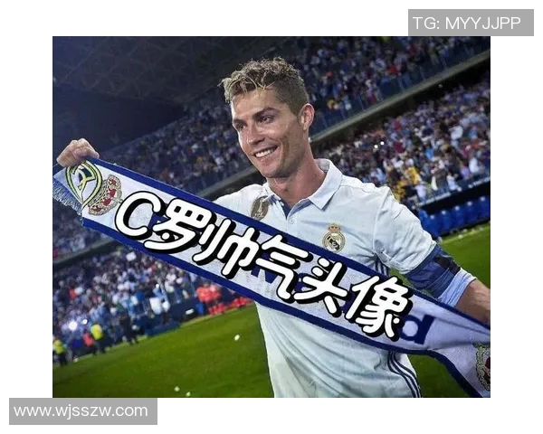 足球场上的魅力与风采很酷的足球明星头像展现个性与激情 足球场上的魅力与风采很酷的足球明星头像展现个性与激情