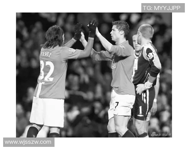 足球明星全景大图展现足坛风采与激情瞬间的精彩合集