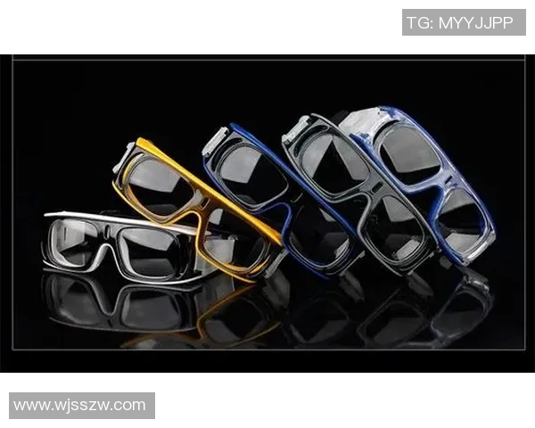 足球明星镜框推荐分享适合各类球迷的时尚选择与搭配技巧